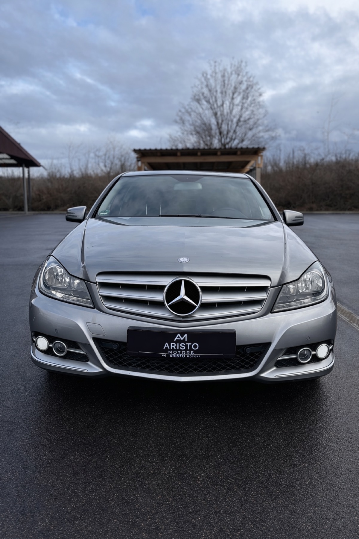 Mercedes · Frontansicht